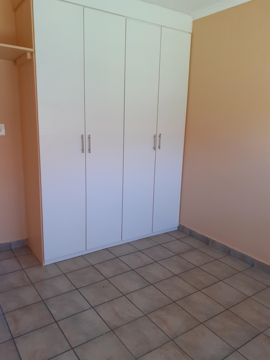 2 Bedroom Property for Sale in Vaalpark Free State